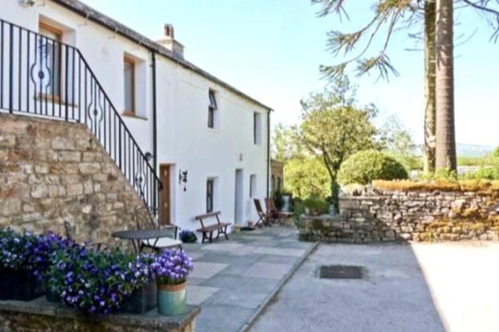 Cosy 3 Bed Cottage Near 3 Peaks - Log Burner & Aga Bentham المظهر الخارجي الصورة